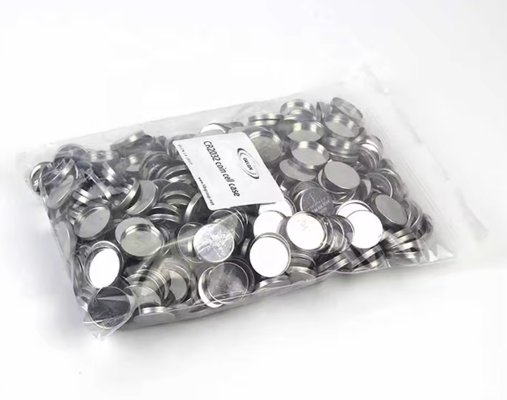 Coin cell cases vacuum sealed anti-static packaging 100 pieces per bag moisture-proof for lab storage