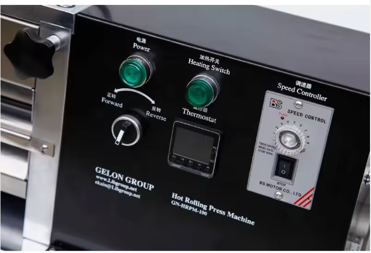 Control panel and speed dial 0-40mms on GN-MR-150 electric calendering machine